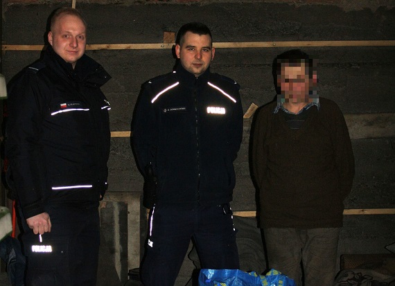 garwolin - WspaniaĹ‚a, godna naÂśladowania postawa policjantĂłw