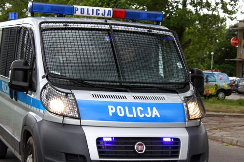 garwolin - Wtargnšł pod dostawczego volkswagena garwolin - Wtargnšł pod dostawczego volkswagena