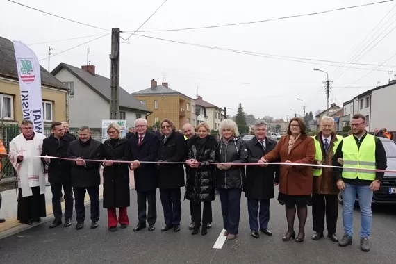 garwolin - Powiat otworzył dwie przebudowane drogi garwolin - Powiat otworzył dwie przebudowane drogi