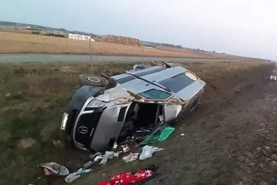 garwolin - Osobowy bus wypadł z s17